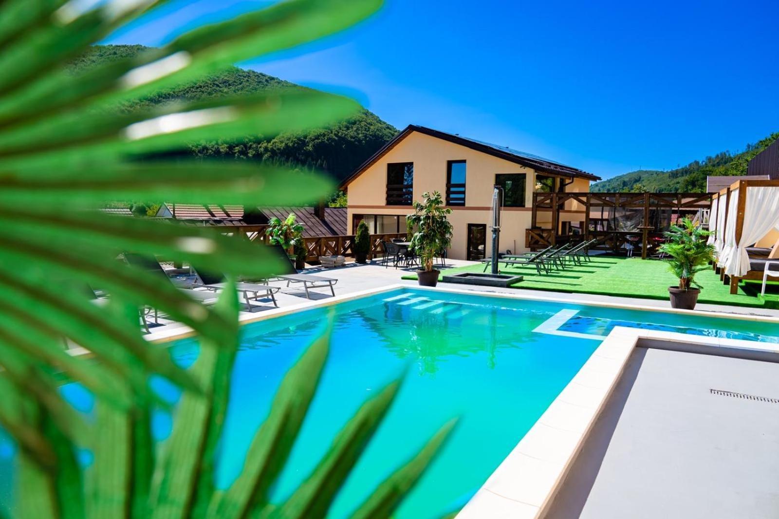 Casa Clim Hotel Anina Bagian luar foto